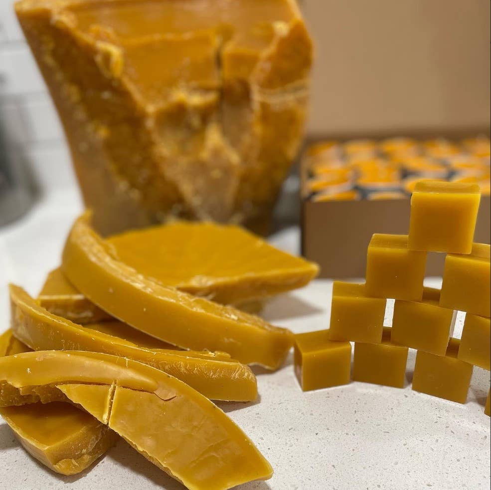 100% Pure Beeswax Tea Light Candles (Hemp Wicks)
