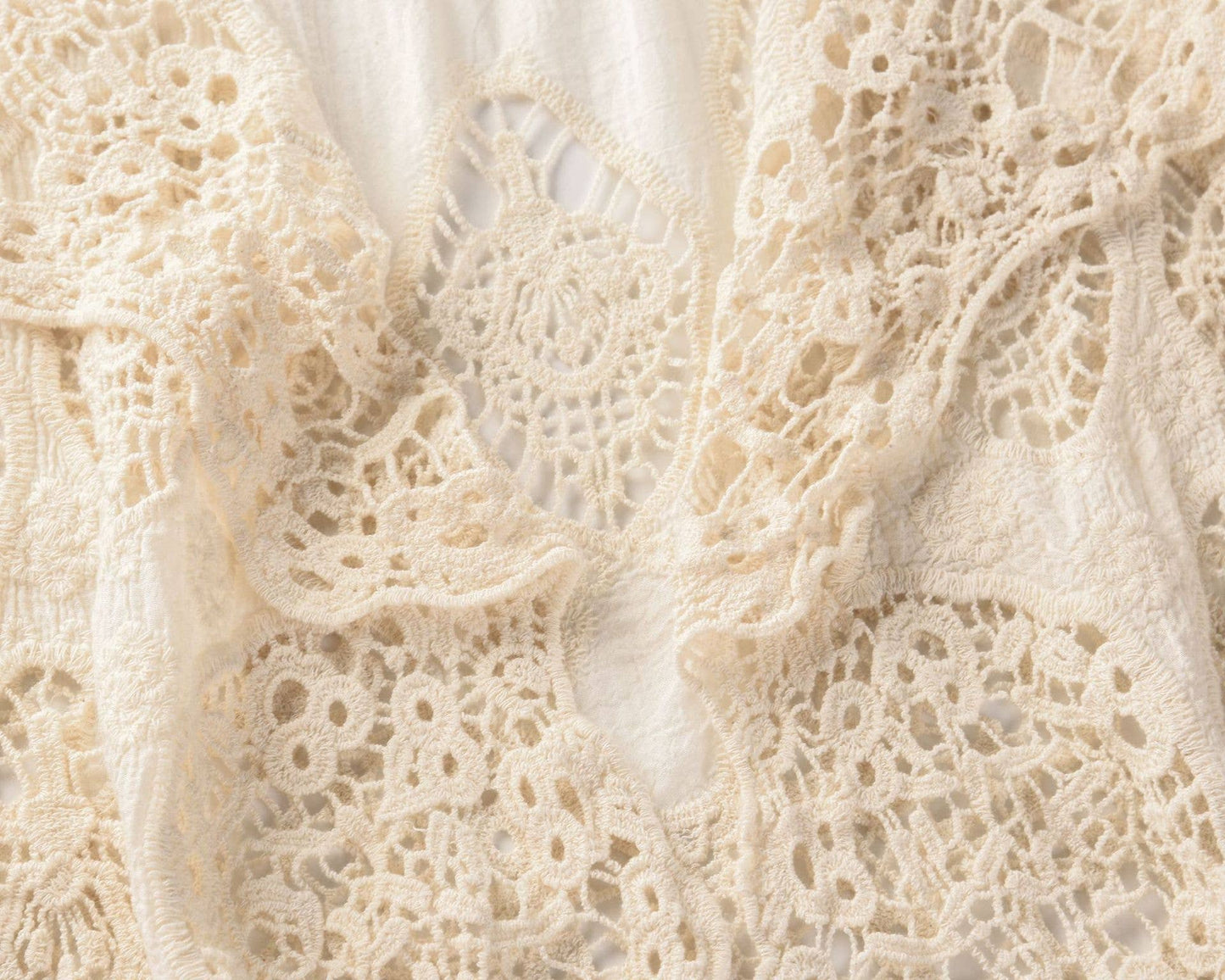 Sleeveless Hollow Jacquard Lace Cardigan